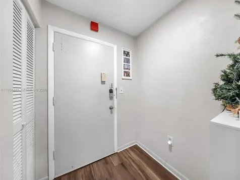 1101 NE 191st Street Miami FL 33179