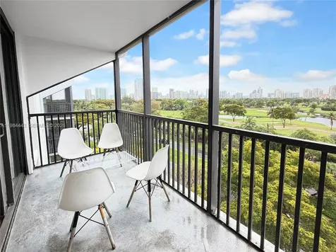 3301 N Country Club Drive Aventura FL 33180