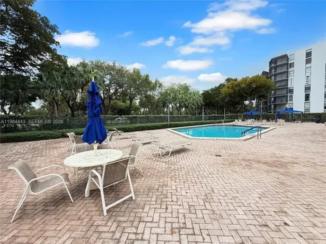 3301 N Country Club Drive Aventura FL 33180