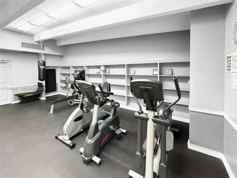 3301 N Country Club Drive Aventura FL 33180
