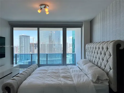 200 Biscayne Boulevard Way Miami FL 33131
