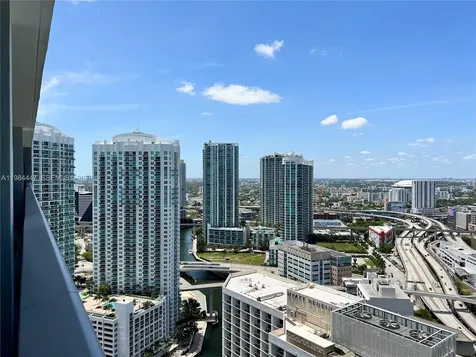200 Biscayne Boulevard Way Miami FL 33131