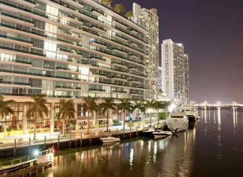 200 Biscayne Boulevard Way Miami FL 33131
