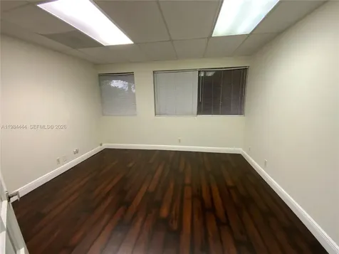 270 S University Drive Plantation FL 33324