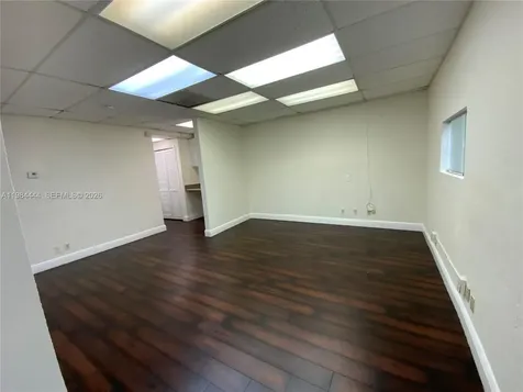 270 S University Drive Plantation FL 33324