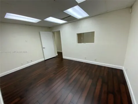 270 S University Drive Plantation FL 33324