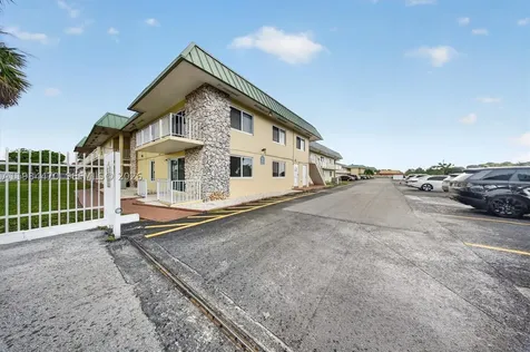 505 NW 177th Street Miami Gardens FL 33169