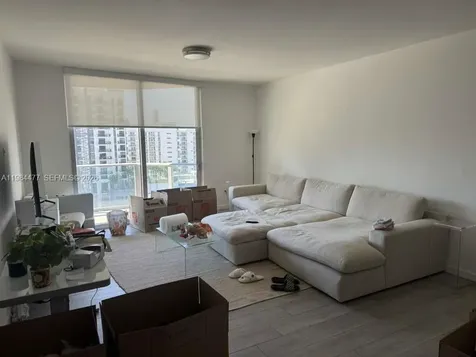 1010 SW 2nd Avenue Miami FL 33130