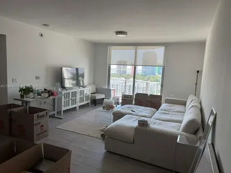 1010 SW 2nd Avenue Miami FL 33130