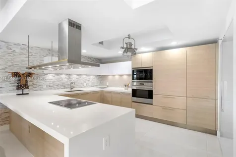 17301 Biscayne Boulevard North Miami Beach FL 33160