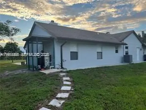 15854 Tangelo Boulevard Loxahatchee FL 33412