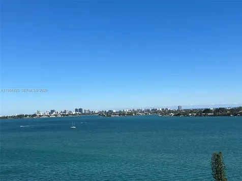 7910 Harbor Island Drive North Bay Village FL 33141