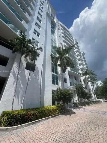 7910 Harbor Island Drive North Bay Village FL 33141