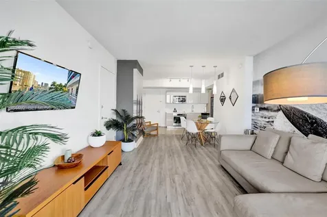 2602 E Hallandale Beach Boulevard Hallandale Beach FL 33009