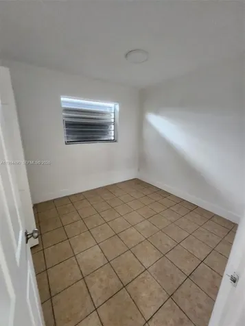 1528 S Avenue S Riviera Beach FL 33404