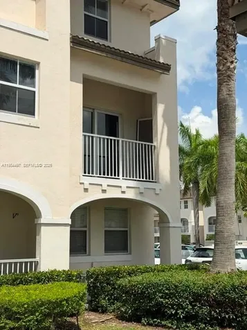 11601 NW 89th Street Doral FL 33178