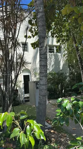 929 Michigan Avenue Miami Beach FL 33139