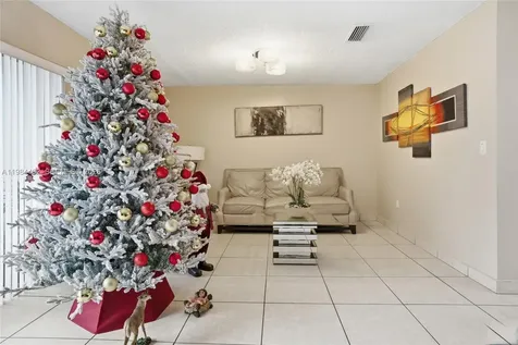 210 NW 87th Avenue Miami FL 33172