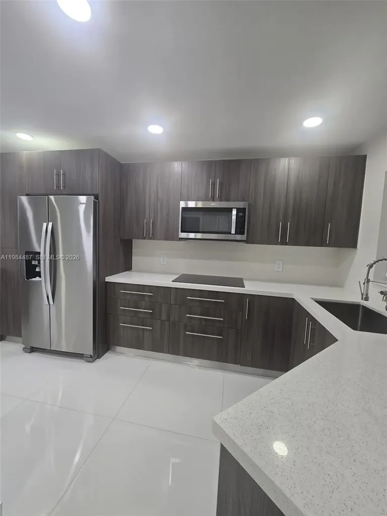 1750 W 46th Street Hialeah FL 33012