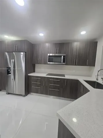 1750 W 46th Street Hialeah FL 33012