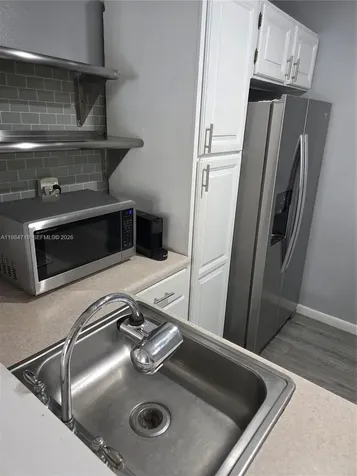 8065 SW 107th Avenue Miami FL 33173