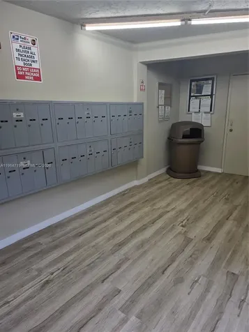 8065 SW 107th Avenue Miami FL 33173
