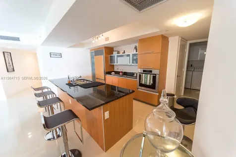 17201 Collins Avenue Sunny Isles Beach FL 33160