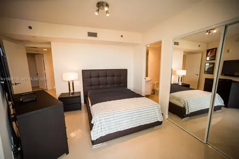 17201 Collins Avenue Sunny Isles Beach FL 33160