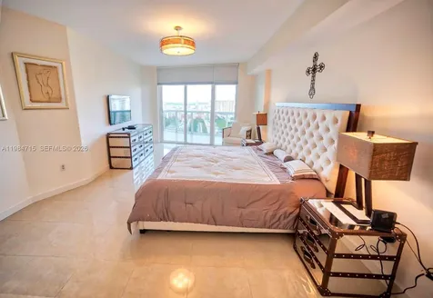 17201 Collins Avenue Sunny Isles Beach FL 33160