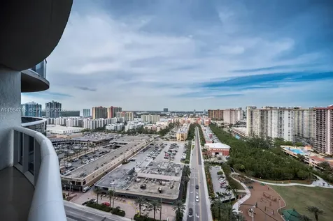 17201 Collins Avenue Sunny Isles Beach FL 33160