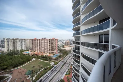 17201 Collins Avenue Sunny Isles Beach FL 33160