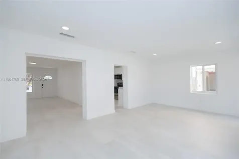 2675 SW 24th Terrace Miami FL 33145