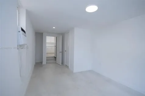 2675 SW 24th Terrace Miami FL 33145
