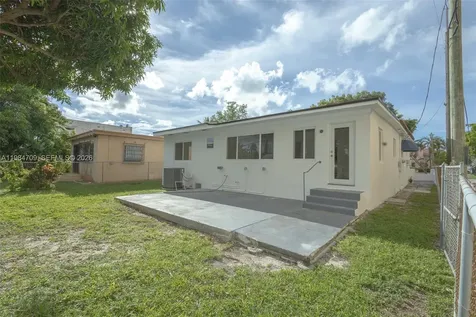 2675 SW 24th Terrace Miami FL 33145