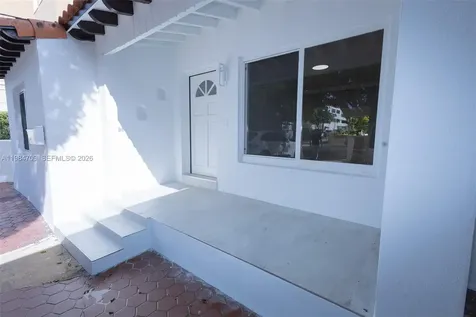2675 SW 24th Terrace Miami FL 33145