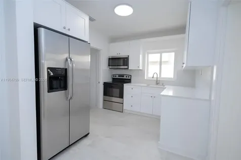 2675 SW 24th Terrace Miami FL 33145