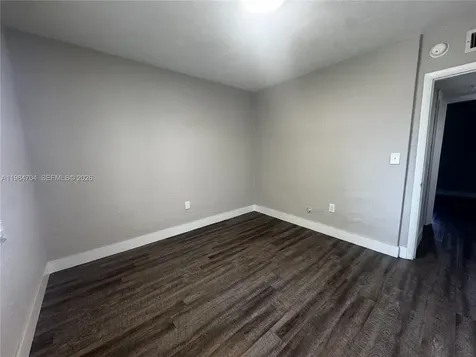 805 W 30th Street Hialeah FL 33012