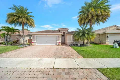 1531 SW 194th Terrace Pembroke Pines FL 33029
