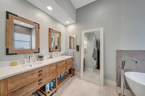 1531 SW 194th Terrace Pembroke Pines FL 33029