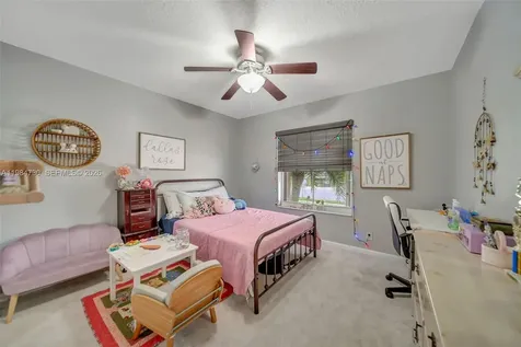 1531 SW 194th Terrace Pembroke Pines FL 33029