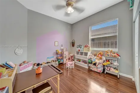1531 SW 194th Terrace Pembroke Pines FL 33029