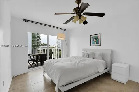 1228 West Avenue Miami Beach FL 33139
