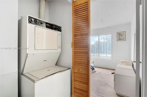 8133 Lagos De Campo Boulevard Tamarac FL 33321