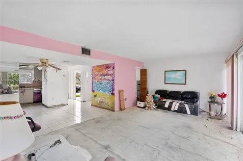 8133 Lagos De Campo Boulevard Tamarac FL 33321