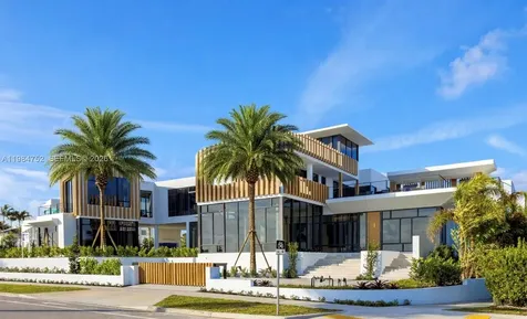 6315 S Flagler Drive West Palm Beach FL 33405