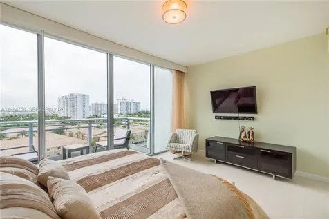 2950 NE 188th Street Aventura FL 33180