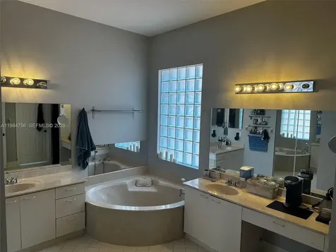 1471 NW 159th Avenue Pembroke Pines FL 33028