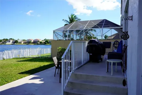 1471 NW 159th Avenue Pembroke Pines FL 33028