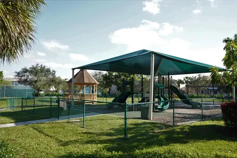 1471 NW 159th Avenue Pembroke Pines FL 33028
