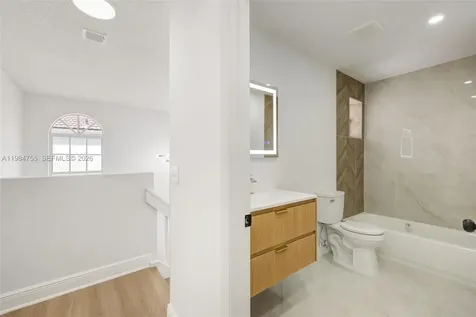 1392 NW 159th Lane Pembroke Pines FL 33028
